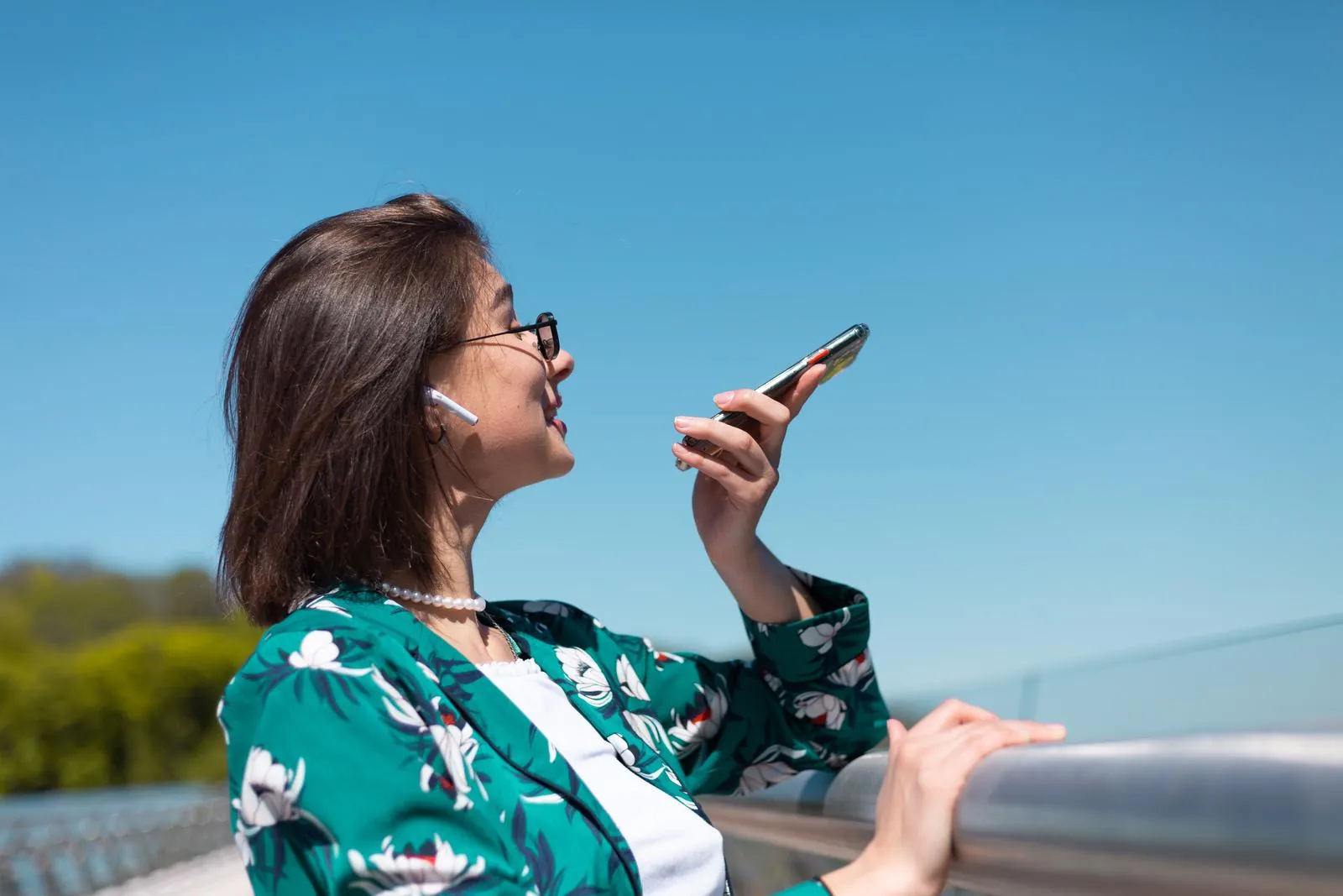 Creating a Voice Search Strategy for 2025: Your Guide to Voice Search Technology