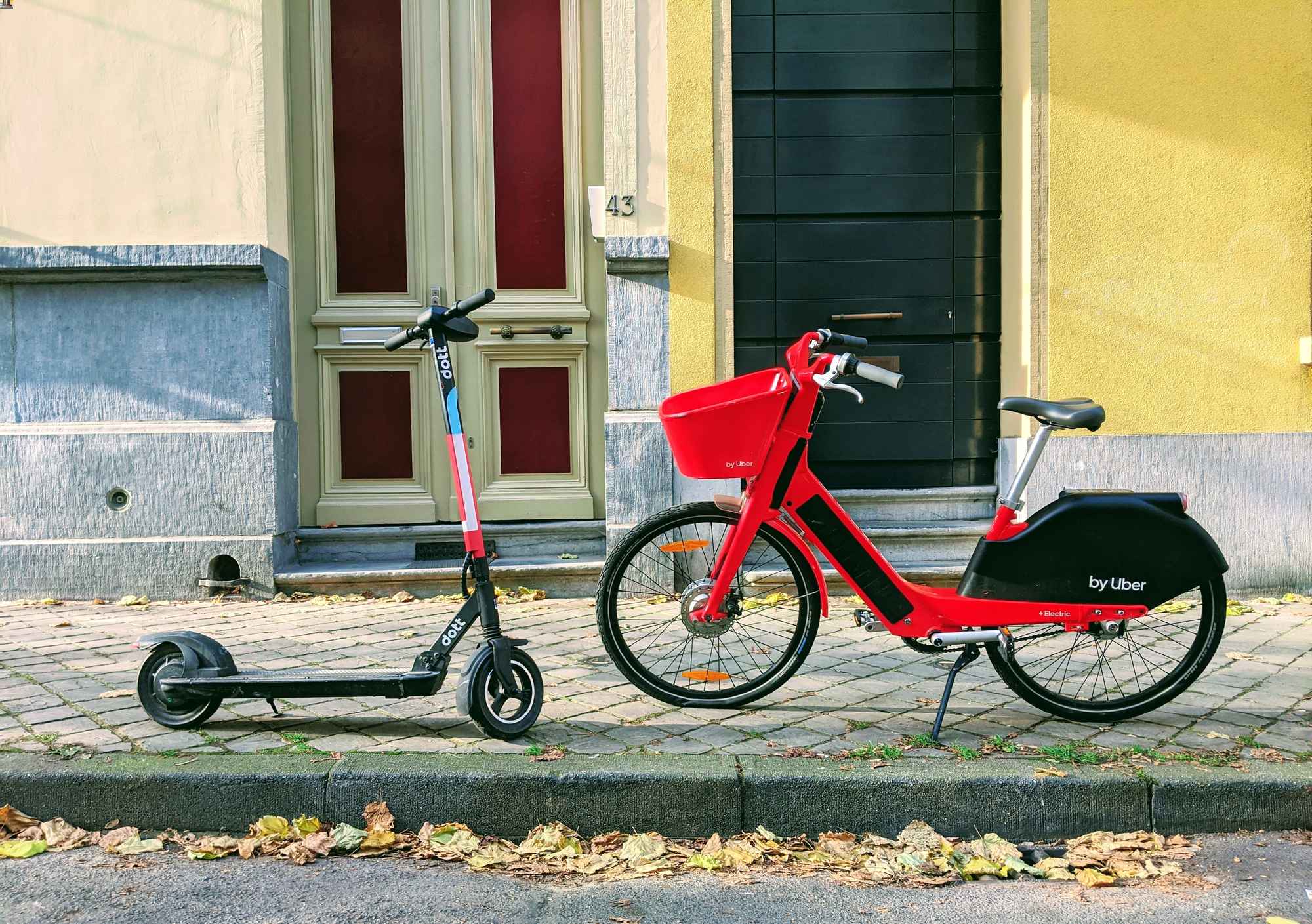 7 Best Electric Scooters for Urban Dwellers
